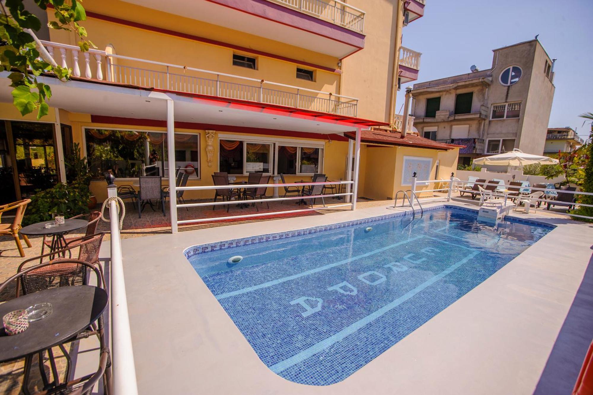 Hotel Europa Olympiakí Aktí Dış mekan fotoğraf