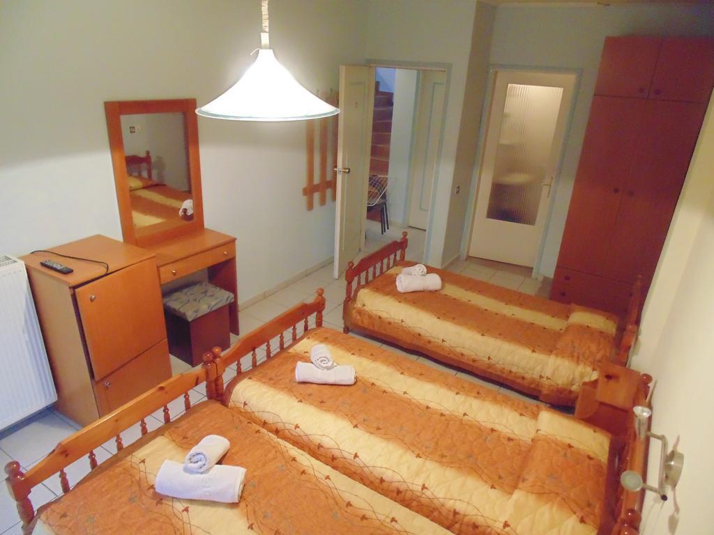 Hotel Europa Olympiakí Aktí Dış mekan fotoğraf